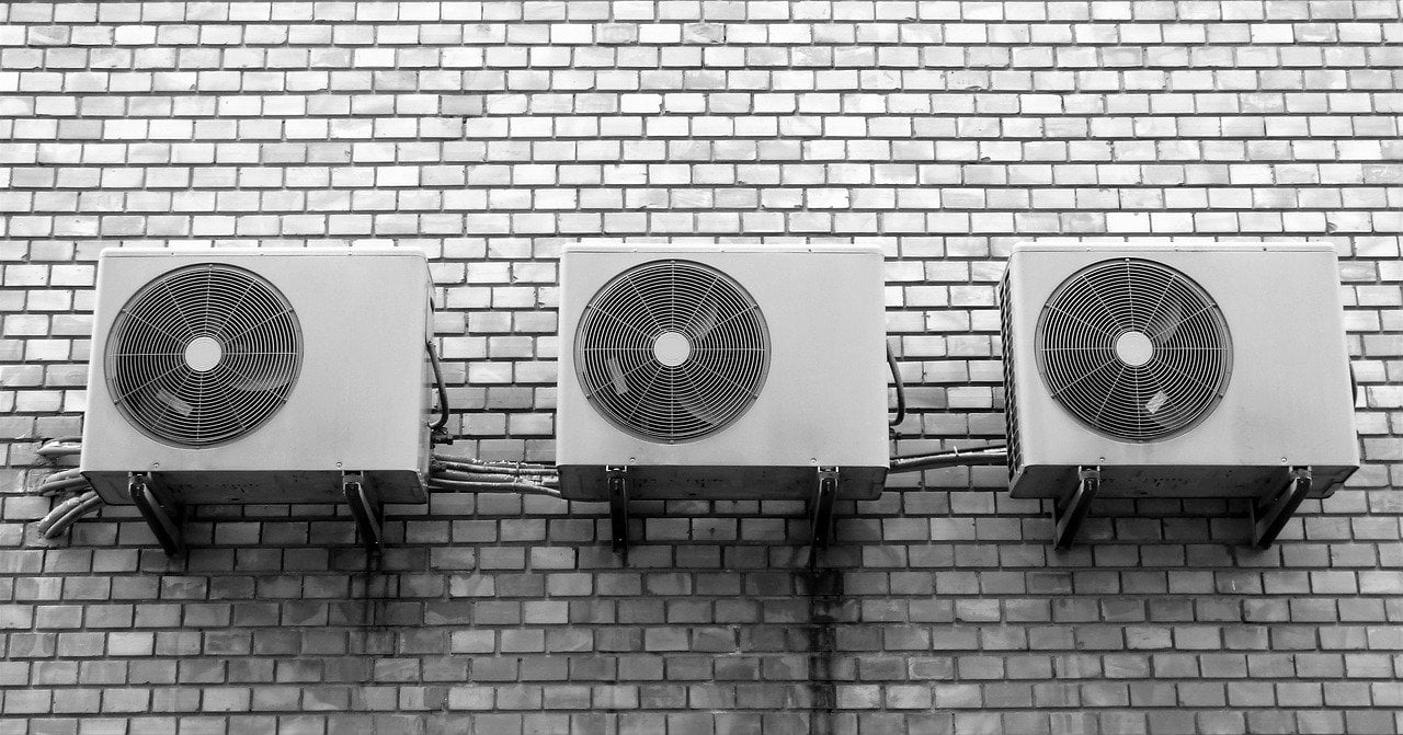 it's recommended to use natural refrigerants for airconditioning units.